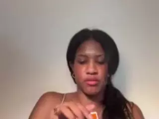 aixelaeilla's Live Sex Cam Show