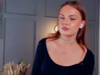 ChariseMccoach's Live Sex Cam Show