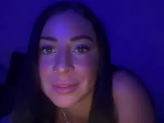 erinlyneigh25's Live Sex Cam Show