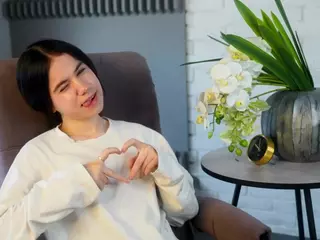 KarolineZombo's Live Sex Cam Show