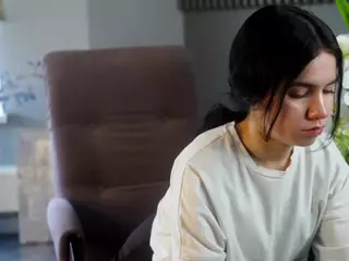 KarolineZombo's Live Sex Cam Show