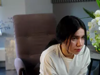 KarolineZombo's Live Sex Cam Show