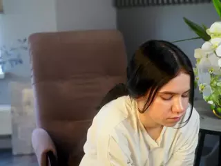KarolineZombo's Live Sex Cam Show