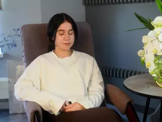 KarolineZombo's Live Sex Cam Show