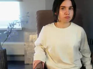 KarolineZombo's Live Sex Cam Show