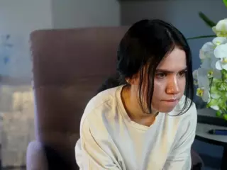 KarolineZombo's Live Sex Cam Show