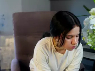 KarolineZombo's Live Sex Cam Show