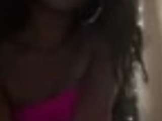 Queenlanaee