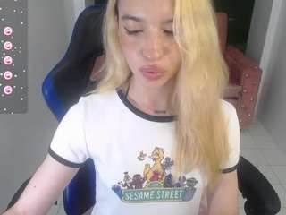 Alina-lee-t