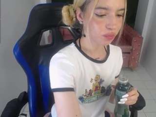 Alina-lee-t