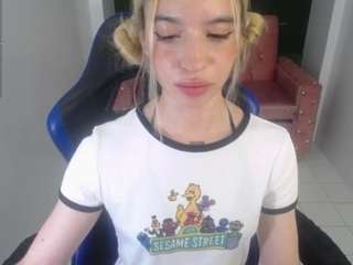 Alina-lee-t