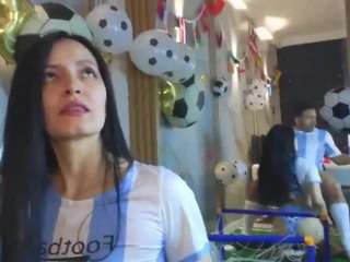 Live cam show with Lion and Aria