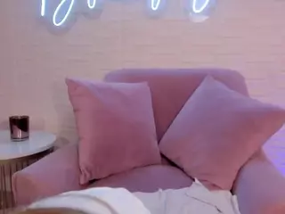 ChloePreston's Live Sex Cam Show