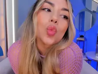 ChloePreston's Live Sex Cam Show