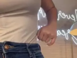 ChloePreston's Live Sex Cam Show