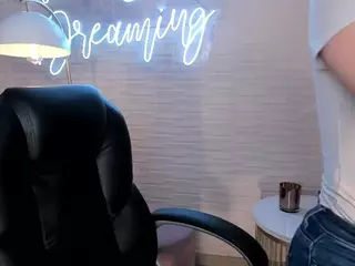 ChloePreston's Live Sex Cam Show