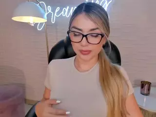 ChloePreston's Live Sex Cam Show