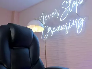 ChloePreston's Live Sex Cam Show