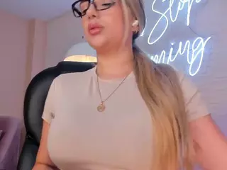ChloePreston's Live Sex Cam Show