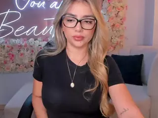 ChloePreston's Live Sex Cam Show