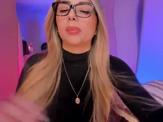 ChloePreston's Live Sex Cam Show