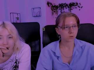 Live cam show with gloria-bubble