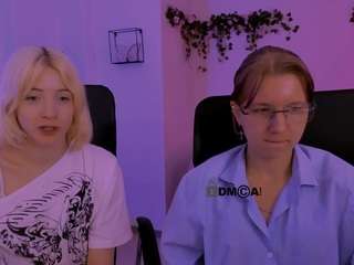 Live cam show with gloria-bubble