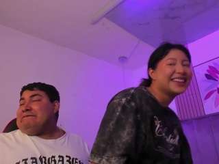 Live cam show with Cloe and Billy