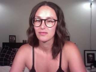 Live cam show with annmarieferrara