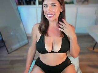 Live cam show with SunnyZass