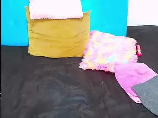 HoneeyBunny's Live Sex Cam Show