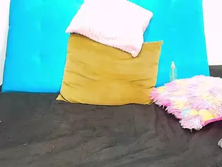 HoneeyBunny's Live Sex Cam Show