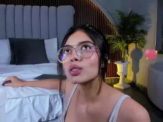 Isabellax21's Live Sex Cam Show
