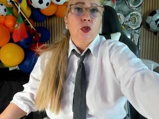 Live cam show with Danna38topless