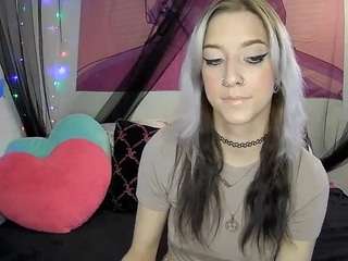 Live cam show with BarbieRiot