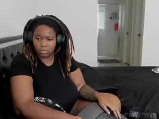 RealLocsofChocolate's Live Sex Cam Show