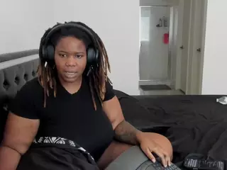 RealLocsofChocolate's Live Sex Cam Show