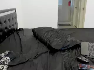 RealLocsofChocolate's Live Sex Cam Show