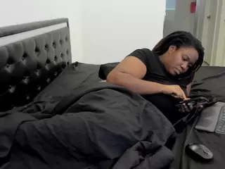 RealLocsofChocolate's Live Sex Cam Show