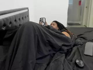 RealLocsofChocolate's Live Sex Cam Show