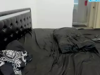 RealLocsofChocolate's Live Sex Cam Show