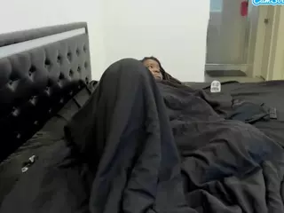 RealLocsofChocolate's Live Sex Cam Show