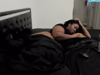 RealLocsofChocolate's Live Sex Cam Show