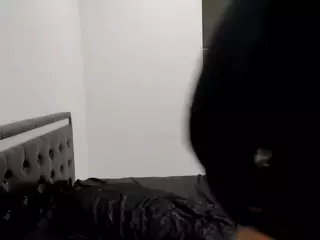 RealLocsofChocolate's Live Sex Cam Show