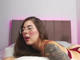 Emily B's Live Sex Cam Show