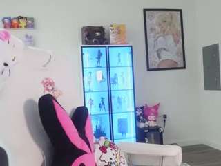 Live cam show with Bunny Kaye