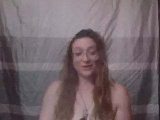Lona Pounder's Live Sex Cam Show