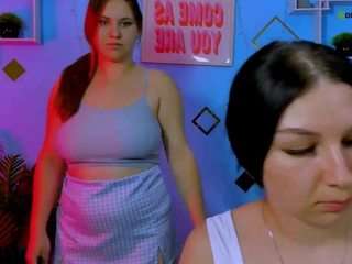 Live cam show with dina-bloom