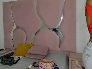 Live cam show with Sharithasm