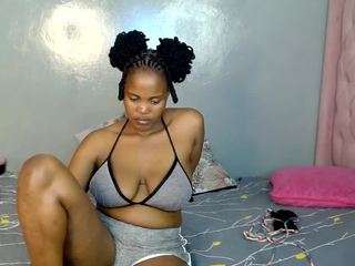 Live cam show with Barbiecharm